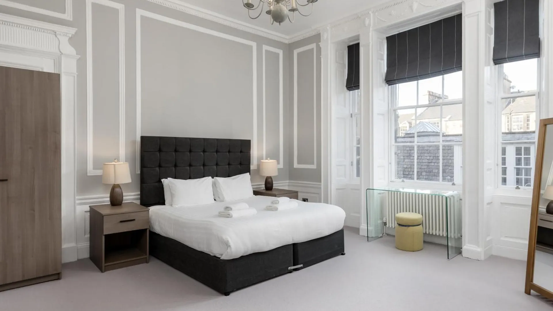 Destiny Scotland - Hill Street Apartments Edimburgo