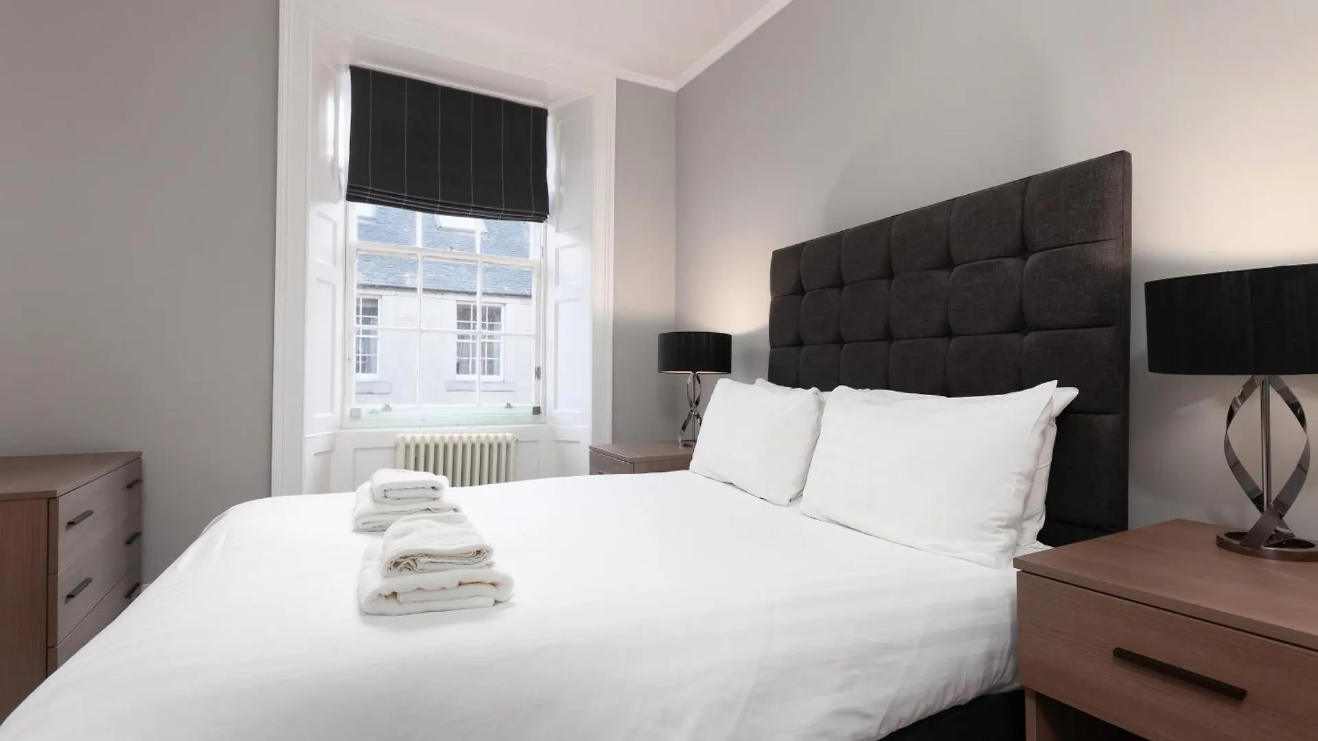 Destiny Scotland - Hill Street Apartments Edinburgh
