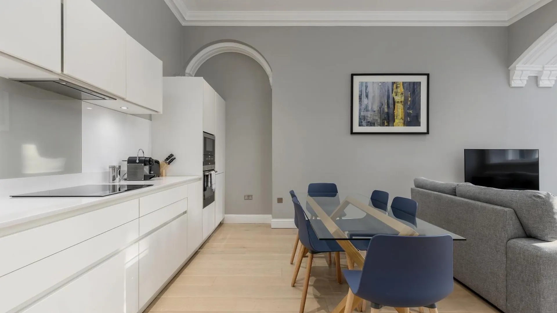 Destiny Scotland - Hill Street Apartments Edinburgh